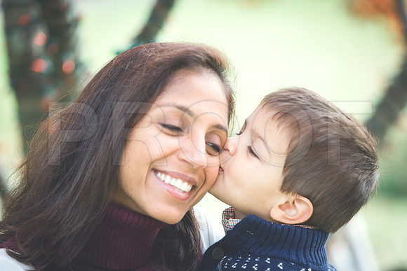 Patel_Peterson_Family_Fall_2015-41