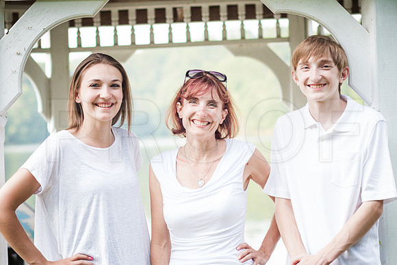 DeLach_Family_Spring_2015-115