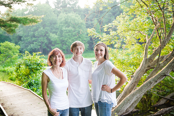 DeLach_Family_Spring_2015-41