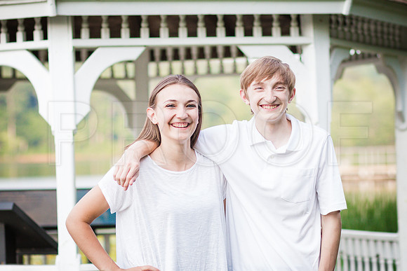 DeLach_Family_Spring_2015-159