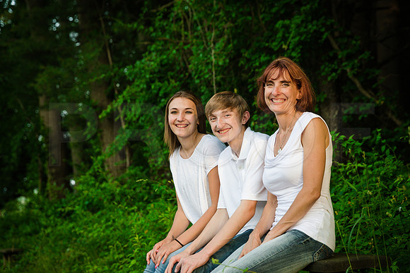 DeLach_Family_Spring_2015-54