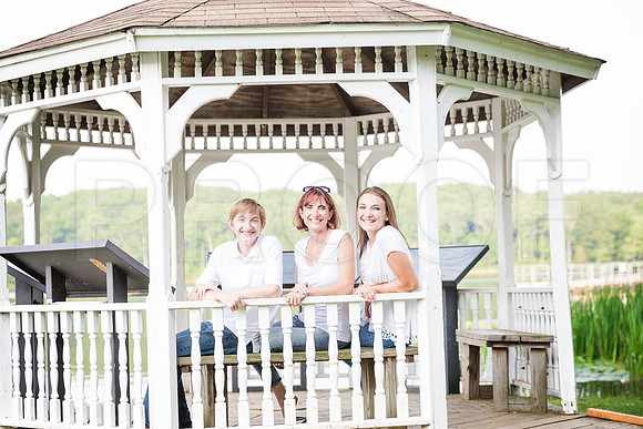 DeLach_Family_Spring_2015-2