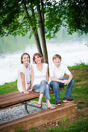 DeLach_Family_Spring_2015-78