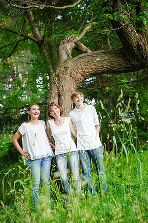 DeLach_Family_Spring_2015-24