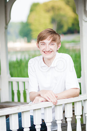 DeLach_Family_Spring_2015-128
