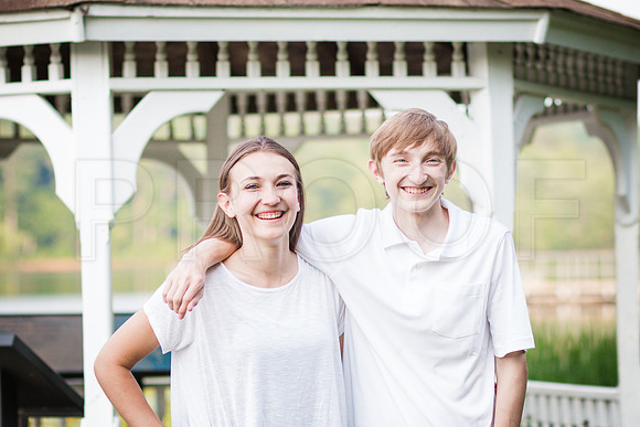 DeLach_Family_Spring_2015-160