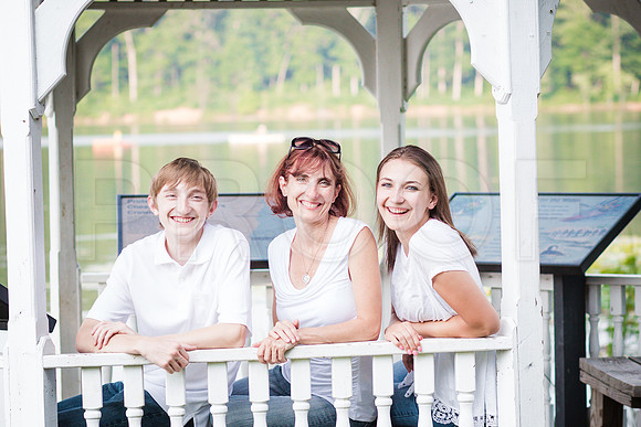 DeLach_Family_Spring_2015-124