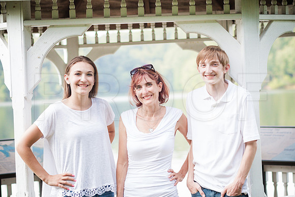 DeLach_Family_Spring_2015-121